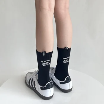 Kórejský Dizajn Päty List s názvom Ponožka Bavlna Pár Mid-trubice Ponožky Punk Milovníkov Domácej Športové Bežné Domov Ponožky pre Mužov, Ženy